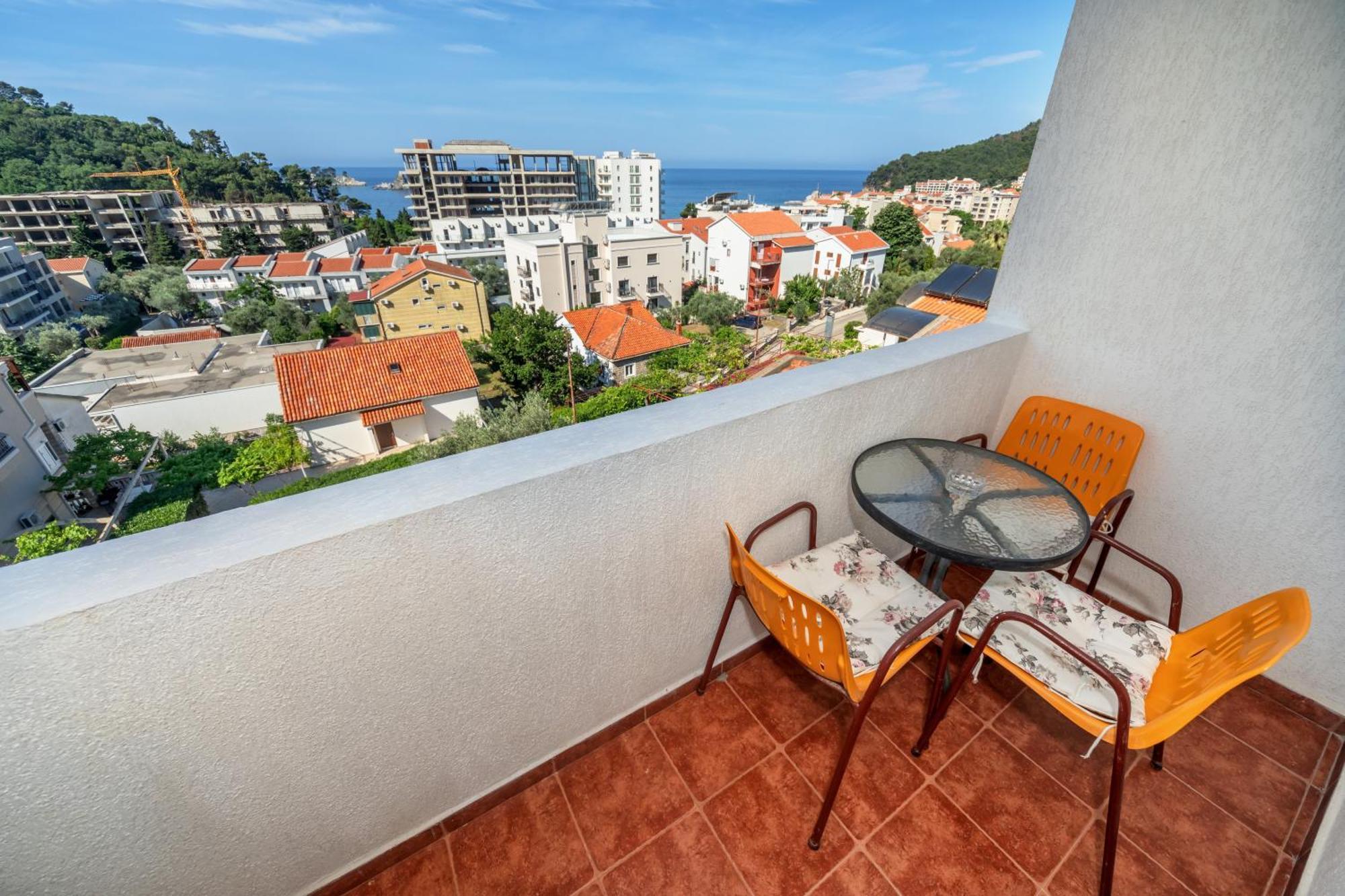 Apartments Pod Lozom With Seaview Petrovac ห้อง รูปภาพ